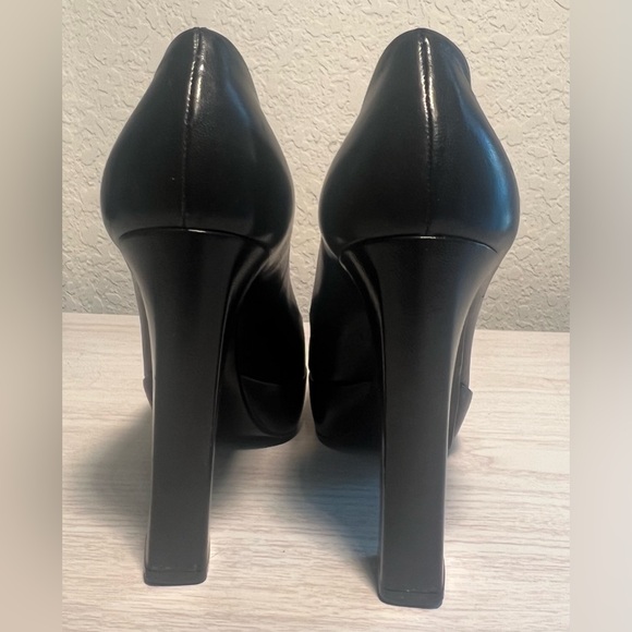 Prada Square Toe Platform Pumps, Sz 36, Black, Guar. Authentic - Picture 5 of 7